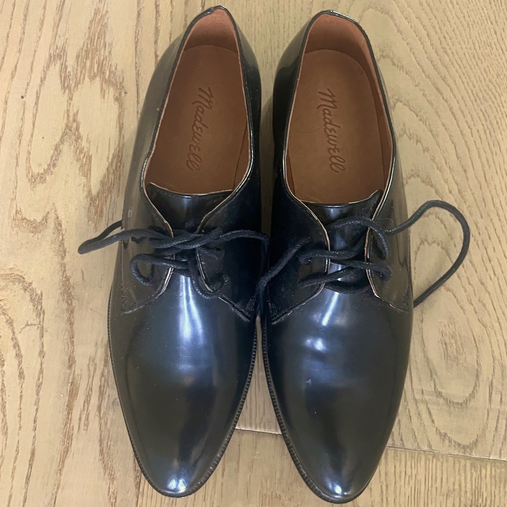 Madewell black patent Oxford shoes size 7